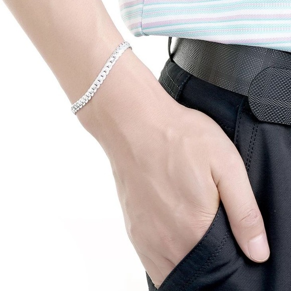 Silver Bracelet Flat Herringbone Chain bracelet unisex nwt - Picture 6 of 6